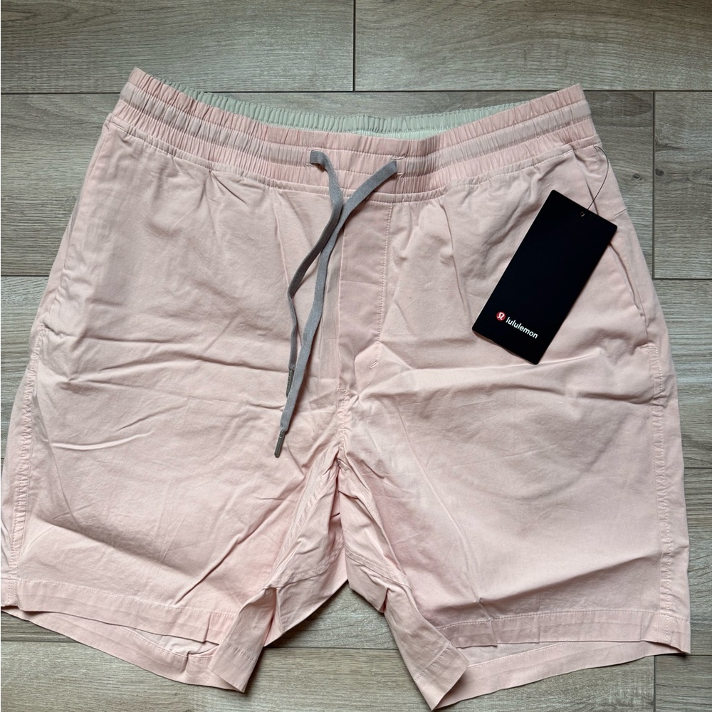 NWT Lululemon Bowline Short 8.5” Shell Size L